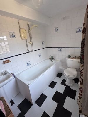 Photo 19- click for photo gallery